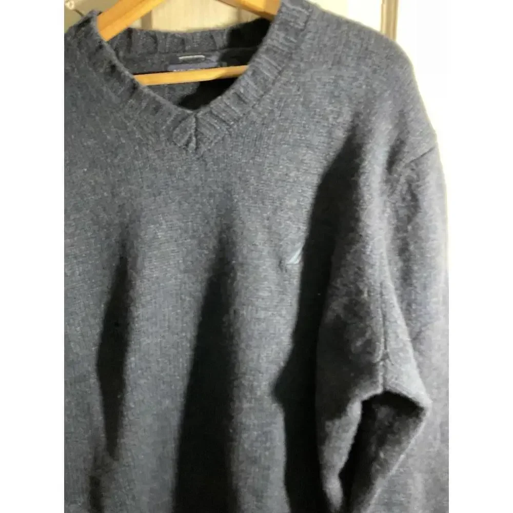 Nautica Merino Wool Men's V-Neck Sweater in Classic Blue XL